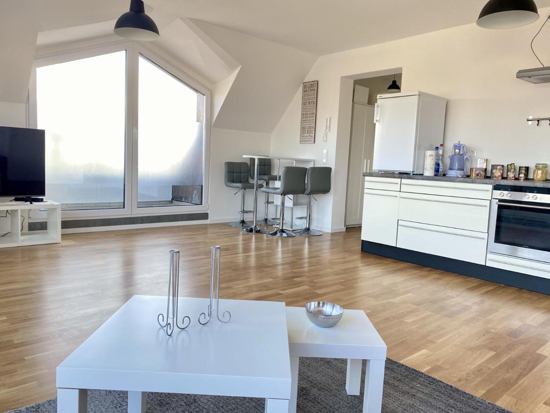 Schoenes Erwachen Im Frankfurter Penthouse Frankfurt am Main Exterior foto