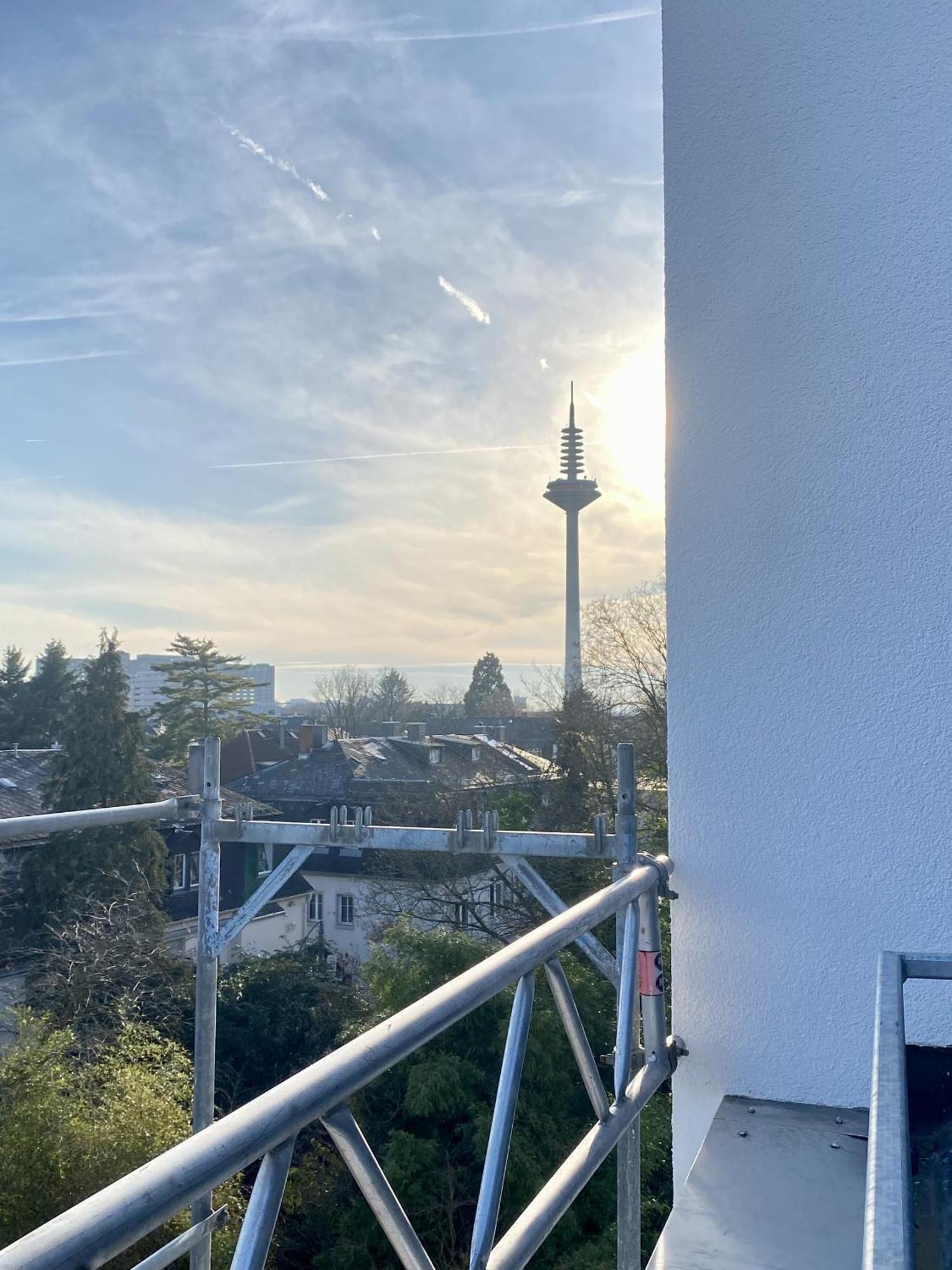 Schoenes Erwachen Im Frankfurter Penthouse Frankfurt am Main Exterior foto
