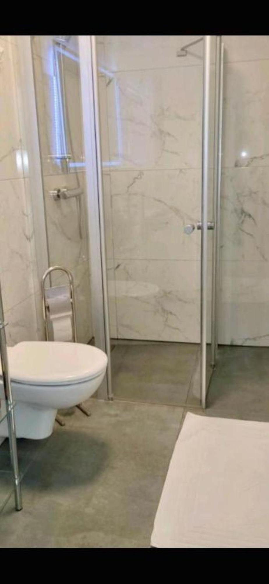 Schoenes Erwachen Im Frankfurter Penthouse Frankfurt am Main Exterior foto